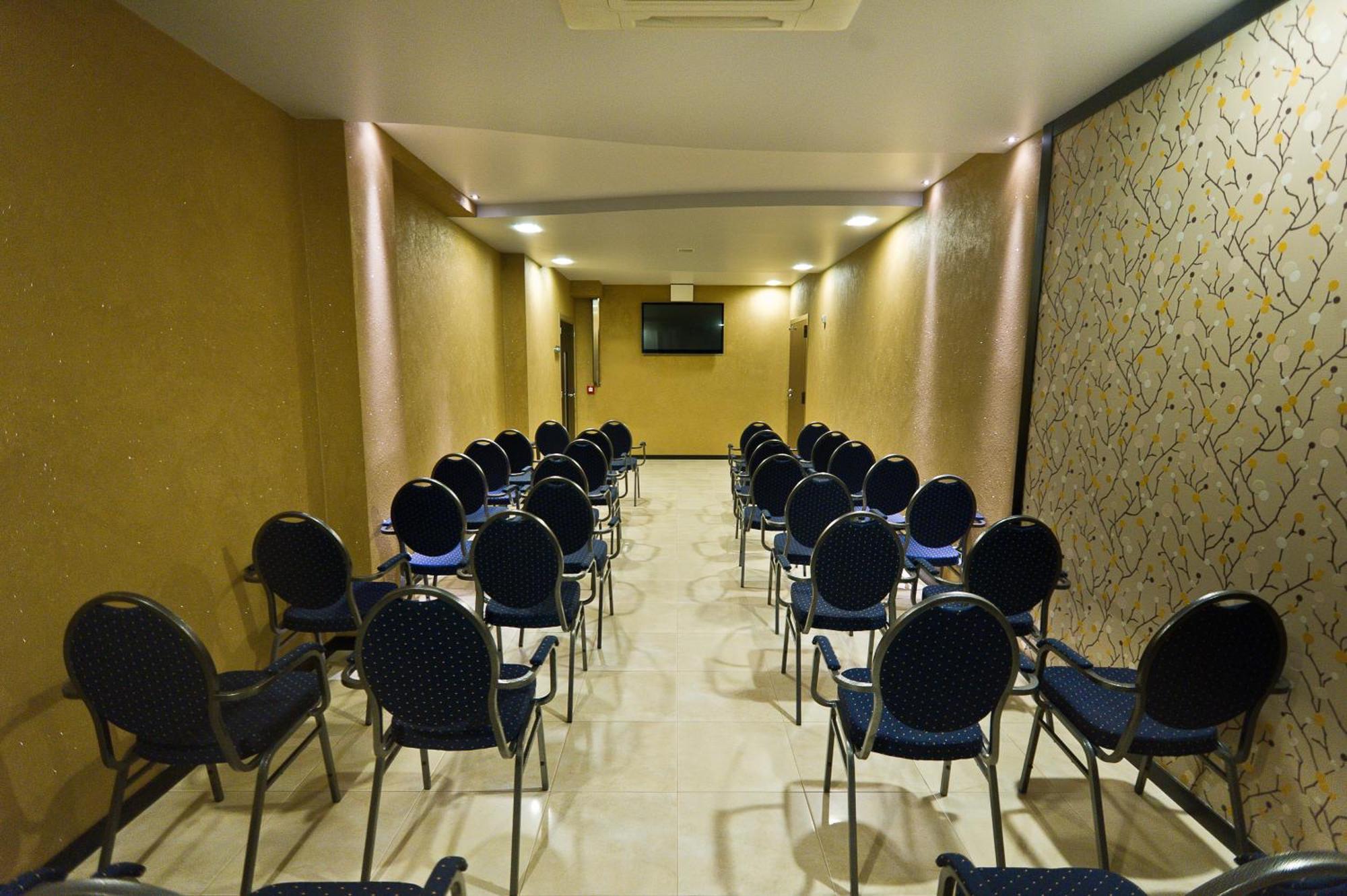 麦尔夸特酒店 夏卡 外观 照片